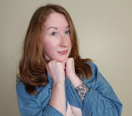 ellierowynfans perfect model image