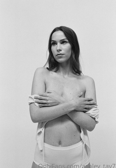 ashley tay7 nice model picture