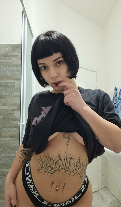 oxy gyal pornstar nude pics