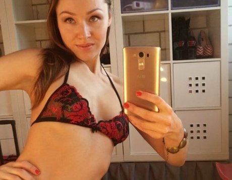 lena bush model nice image