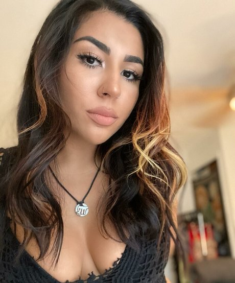 gabrielamal_ hot pornstar pics