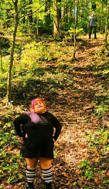 ashes onlyfree hot actress photo