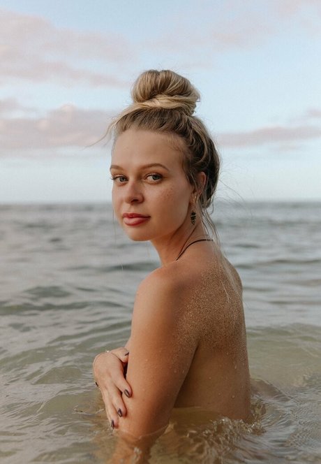 freyaannerayy star free pic