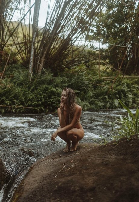 freyaannerayy star naked pic