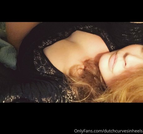 dutchcurvesinheels hd star image