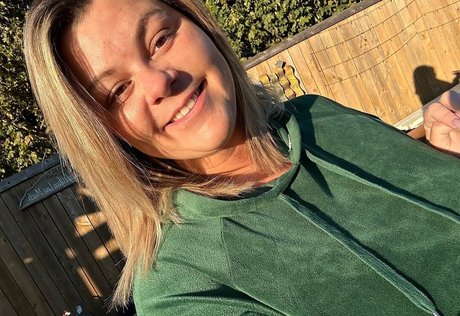 plussize andfine Profile pic