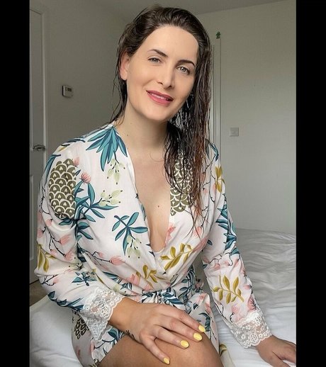 3 onlyfans free sexy pics