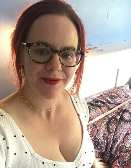 petitepantyhose erotic star gallery