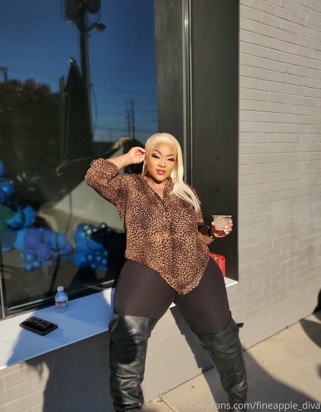 fineapple diva pornstar high quality photo