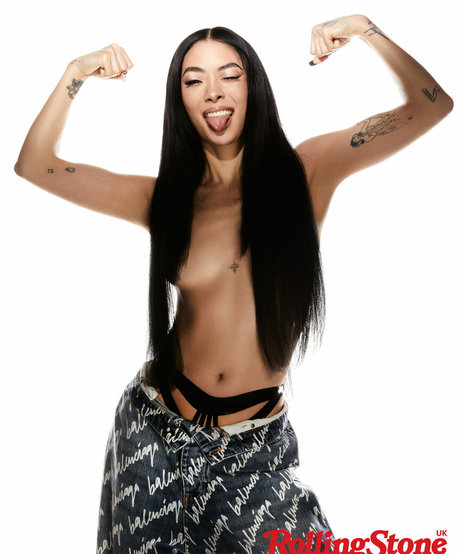 Rina Sawayama sexy model galleries