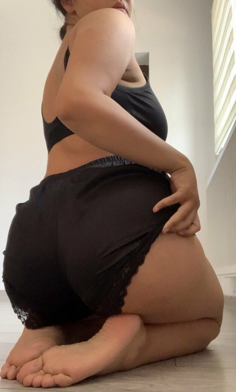 carlamanico2 naked model pic