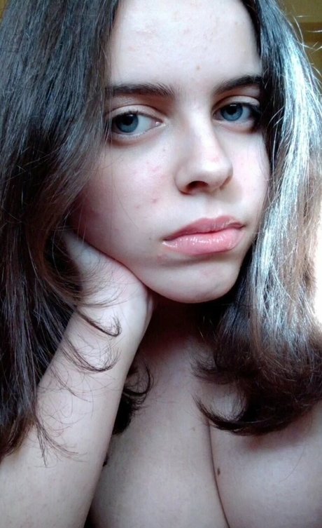 Alessia Ancler free star pic