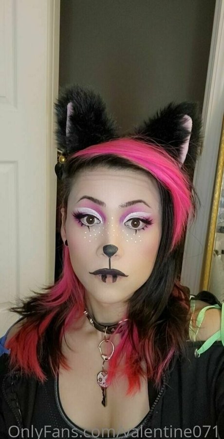 valentine071 model top gallery