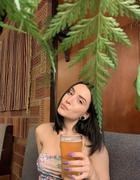 lilu666m naked model img