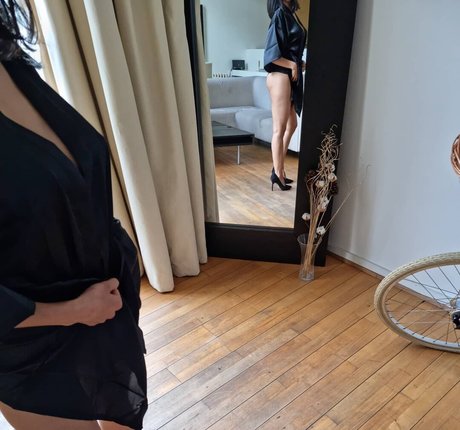 Serena Mann naked star archive