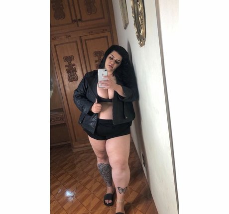 Jessica Soares naked model photos