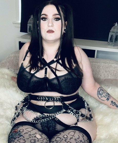 elsamorningstar top star pics