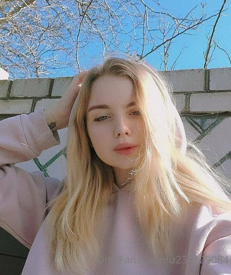 flora belll star sex image