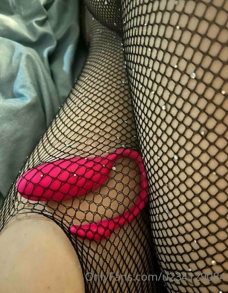 flora belll naked star photos