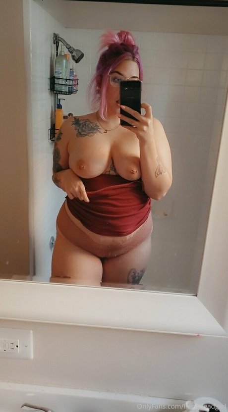 strwbrry cream free model photos