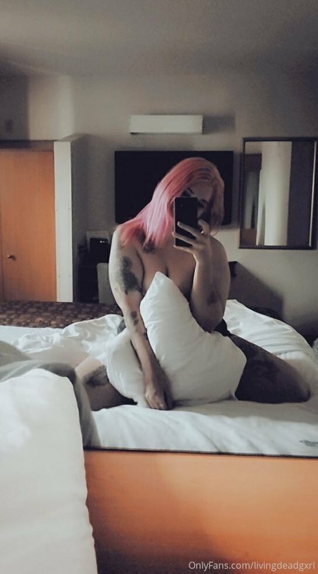 strwbrry cream xxx star pics