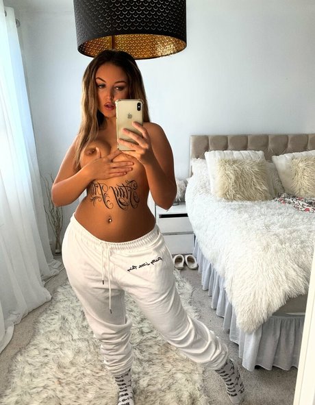 chloxo22 star art pic