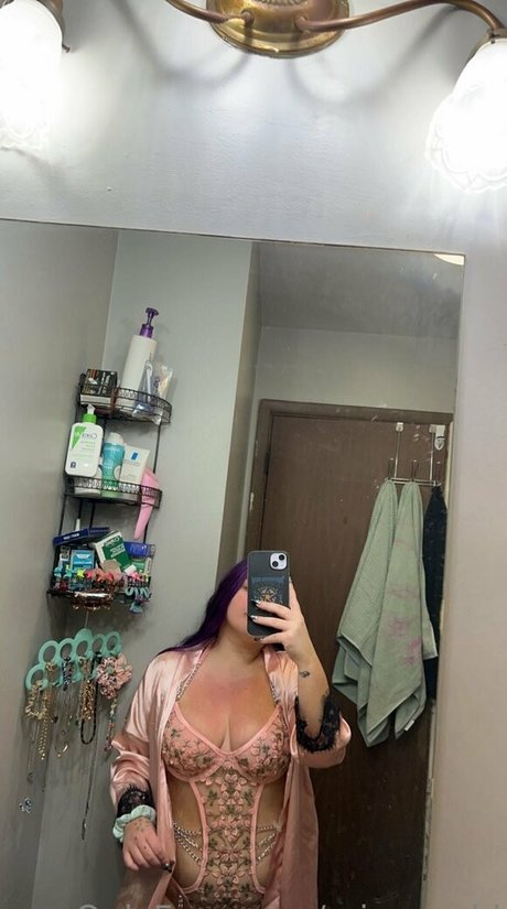 miaaswrld high quality actress img