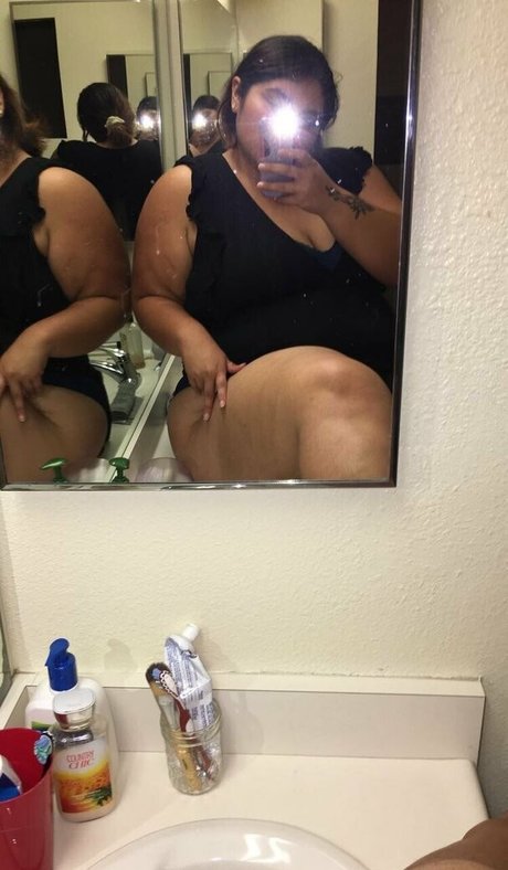 onlyysa666 model pornographic archive