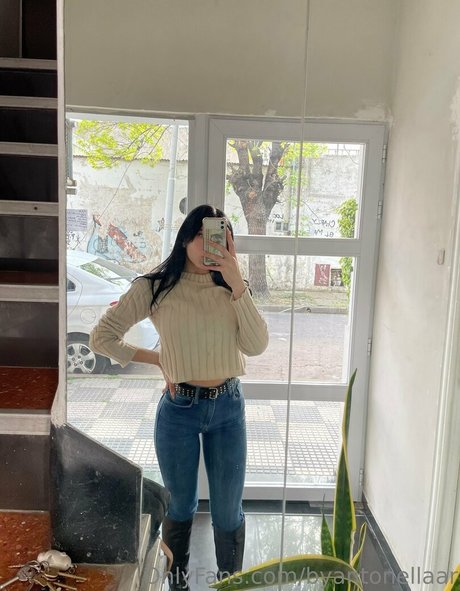 byantonellaar model sex pics