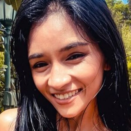 Bellathaimodel pornstar nude img