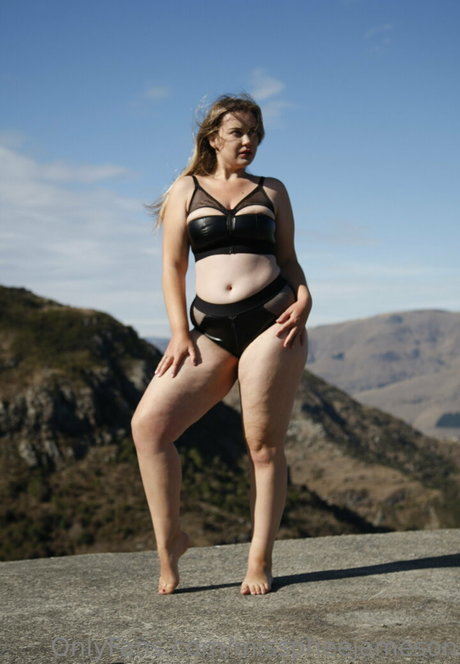 misspheejameson erotic actress img