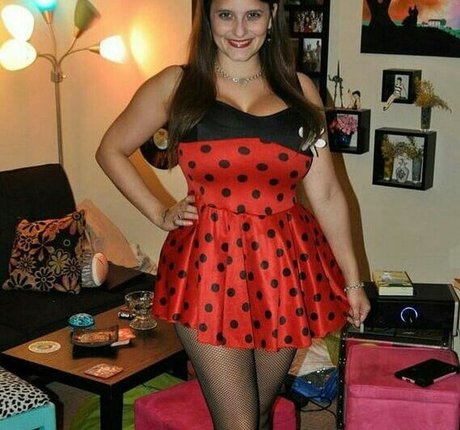 curvy blonde milf onlyfans pretty images