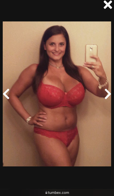 Avery Harwood beautiful actress galleries