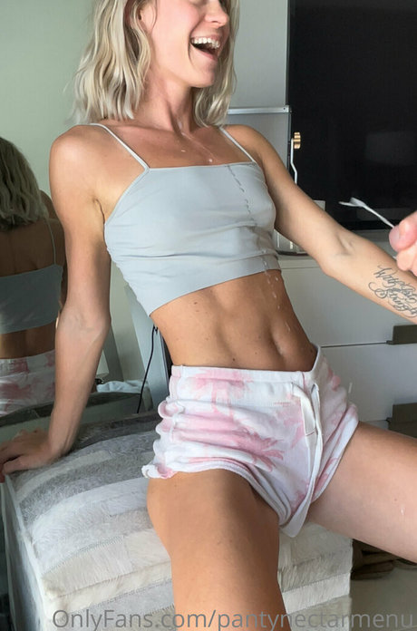 pantynectarfree sex actress galleries