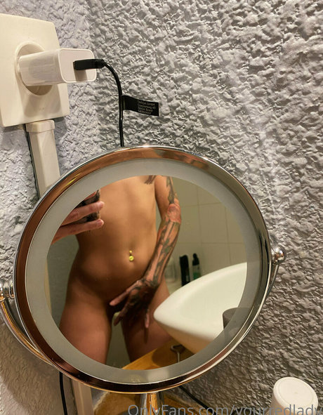 yourredlady star pics