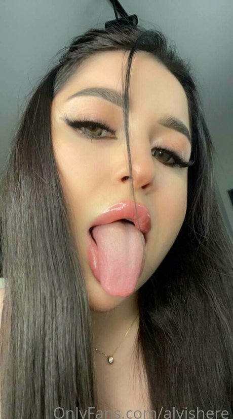 alyishere pornstar beautiful image