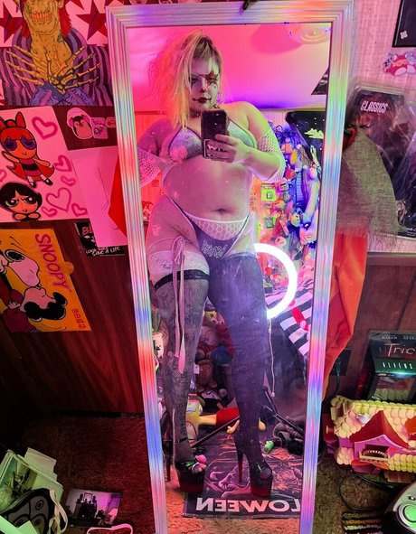 scribblelegs pornstar top photo