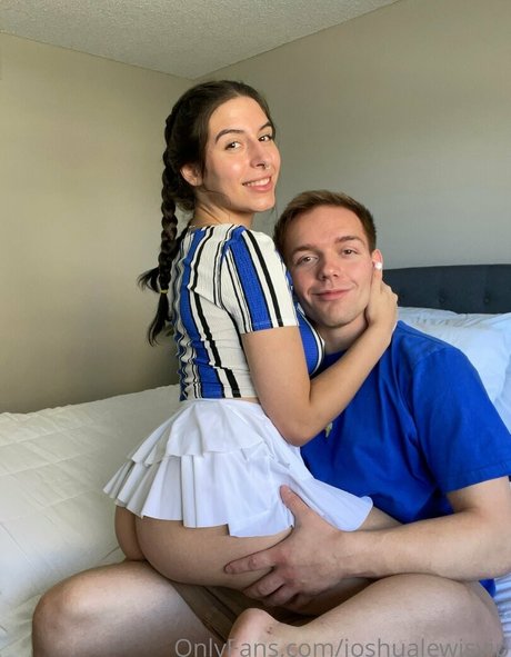 joshualewisvip beautiful pornstar pic