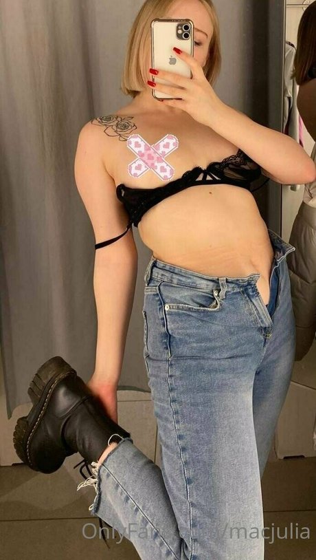 macjulia nice pornstar photo