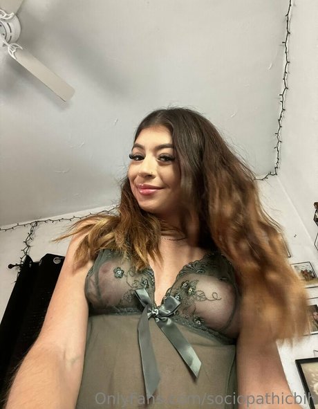 sociopathicbih naked actress pics