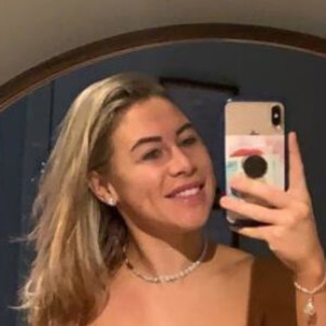 MissDarlingCM adult star img