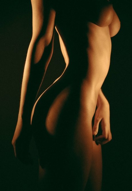 Ssonyashnyk star photos