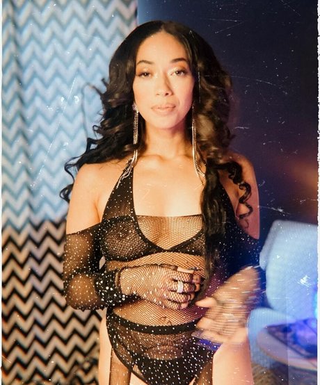 Kassandra Lee nudes actress galleries