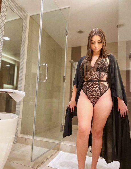 Lilbittyliv nice pornstar galleries