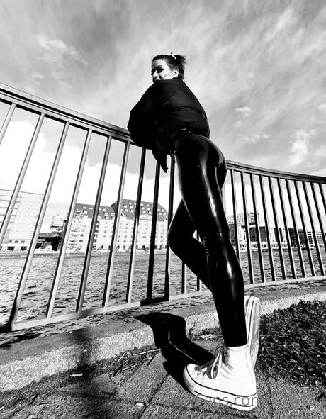 kittylou top pornstar pictures