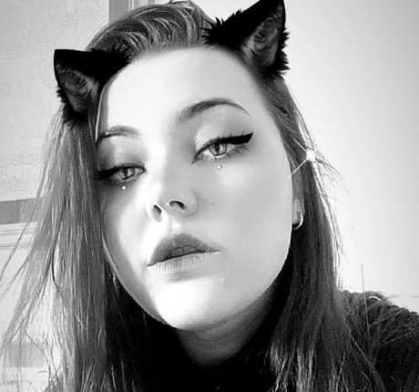 mordacia adult model photos