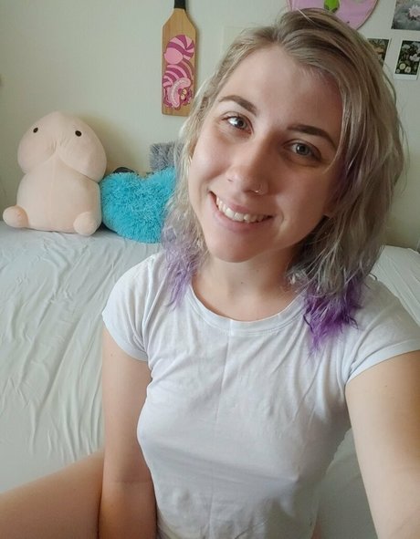 thechronicmasochistfree porn star image