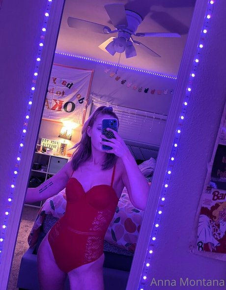 anna1001 free actress galleries