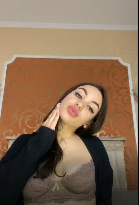 anyalove2 erotic actress img