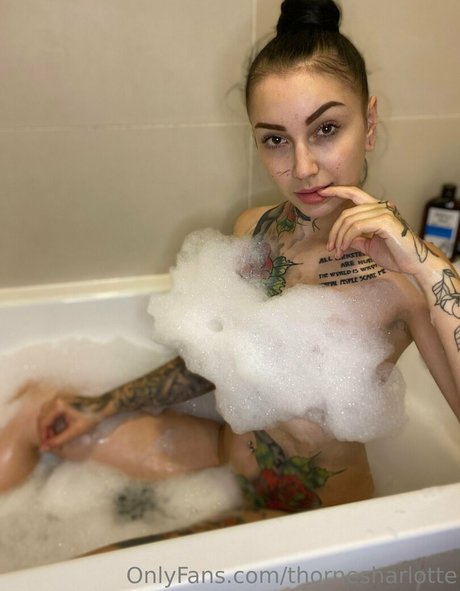 thornesharlotte model nudes image